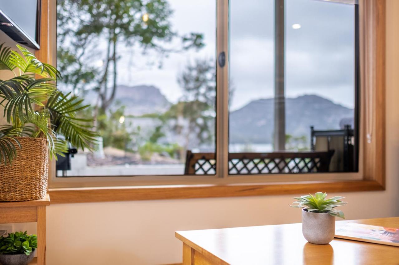 Freycinet Stone Studio 8 - Sandstone Coles Bay Exterior photo